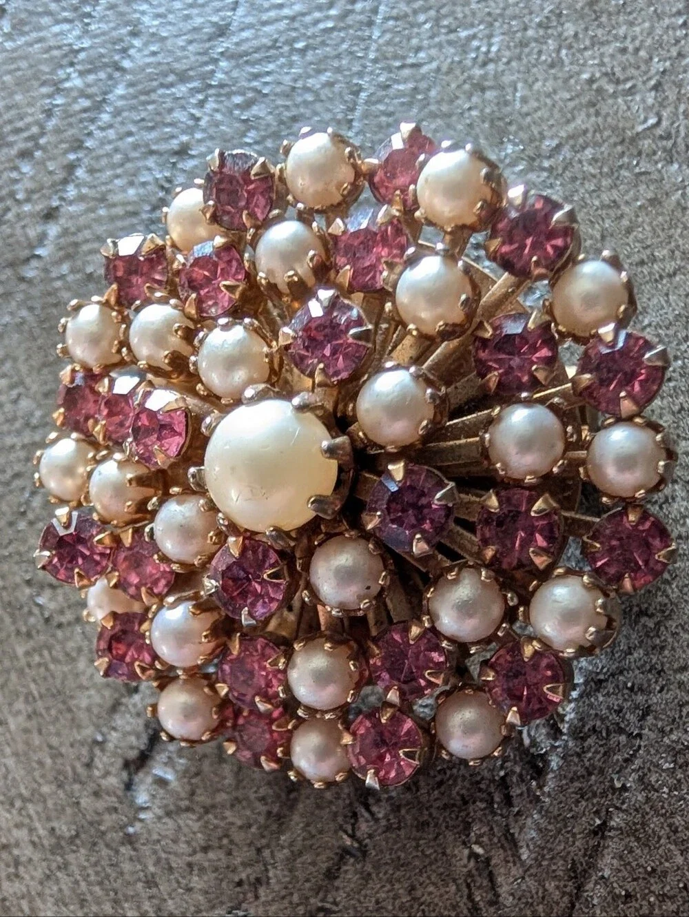 Vintage Domed Floral Starburst Faux Pearl And Pink Rhinestone Brooch